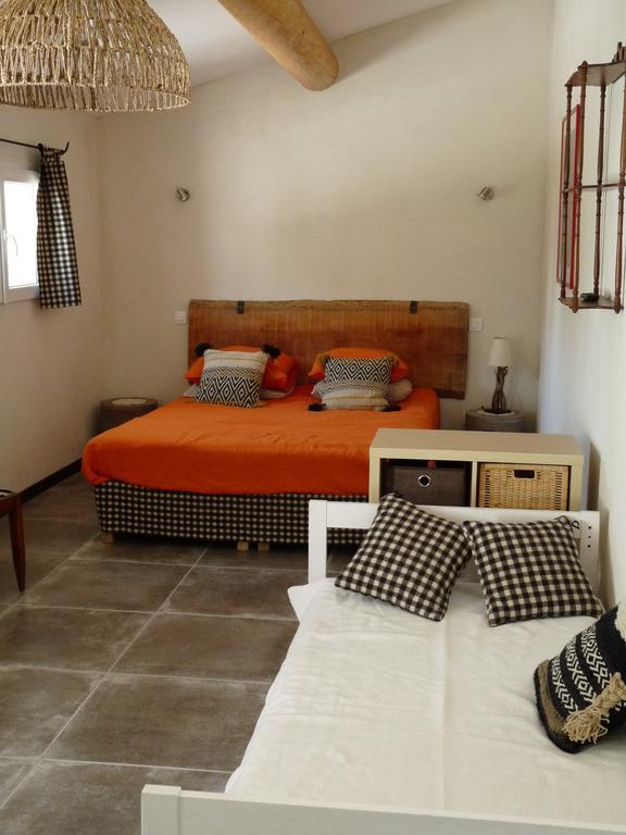 Bergerie D'Alivon En Camargue Bed & Breakfast Albaron Eksteriør bilde